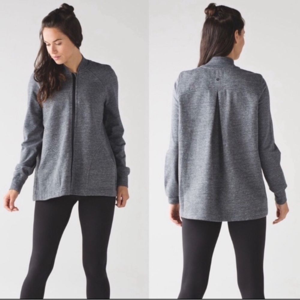 Lululemon Pleat to Street Bomber Coat Gray Pockets Back Pleat Jacket Sz 4